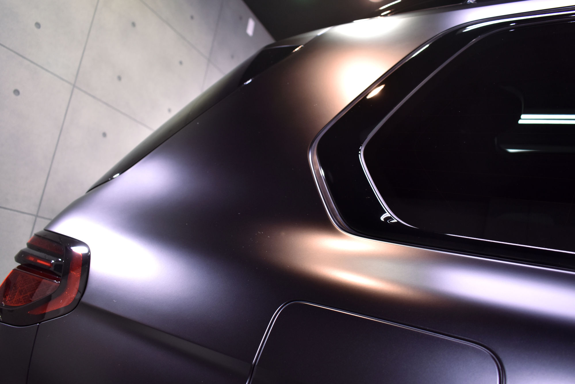 BMW X7 BLACK-α | セラミック・ガラスコーティング（車とバイク）は 